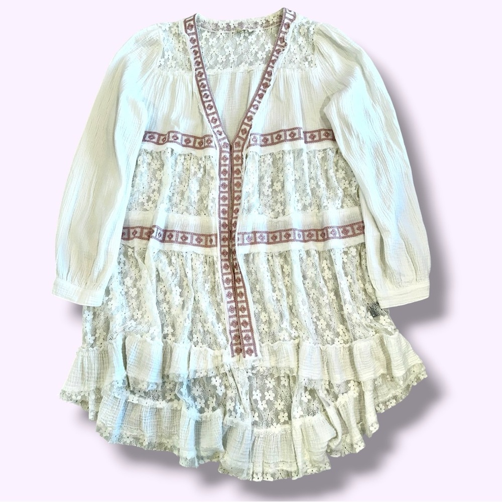POL Tiered Ditsy Print Long Sleeve Lace Embroidered Kimono - Picture 6 of 10